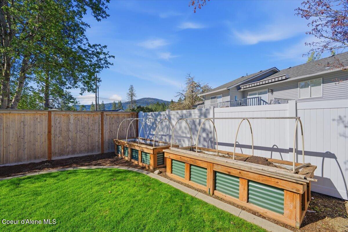 416 South Timber Lane Post Falls, ID 83854 - Photo 32 of 36 32-416 S Timber Ln_RedHogMedia
