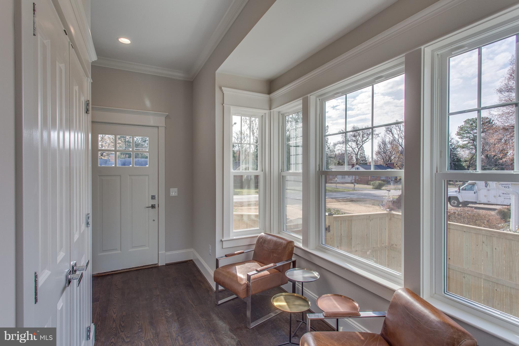 8111 Wellington Road Alexandria, VA 22308 - Photo 6 of 30 Welcoming foyer w optional built-ins in bump-out