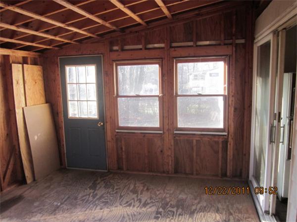 53 Cook Street Billerica, MA 01821 - Photo 5 of 7 Gallery Image 5