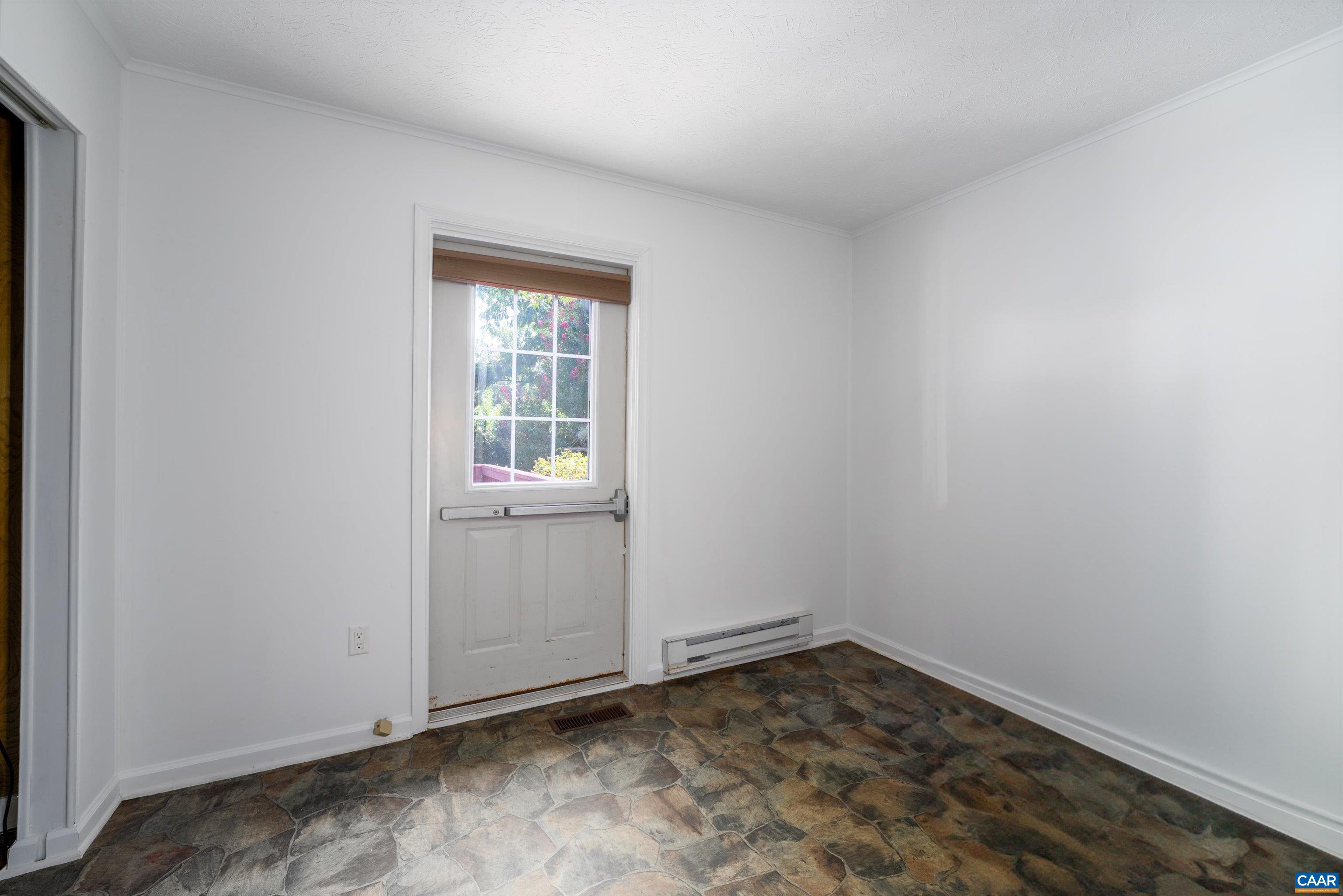 579 Miller Mountain Road Stanardsville, VA 22973 - Photo 13 of 27