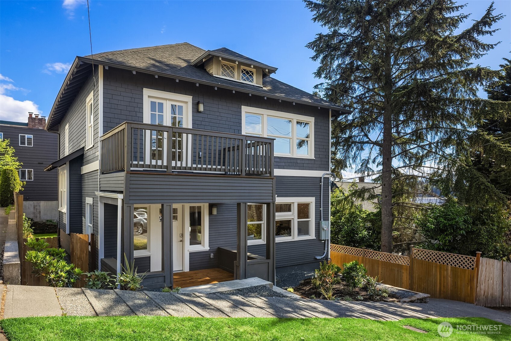 1307 West Boston Street Seattle, WA 98119 - Photo 1 of 30