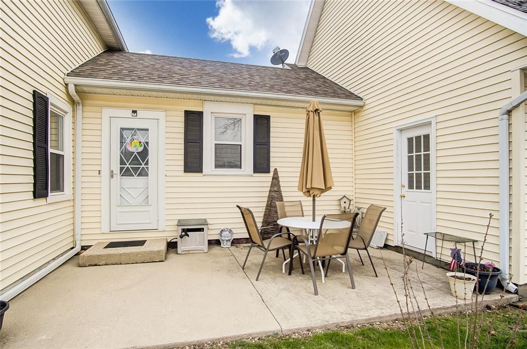 104 Hickory Street Botkins, OH 45306 - Photo 4 of 29
