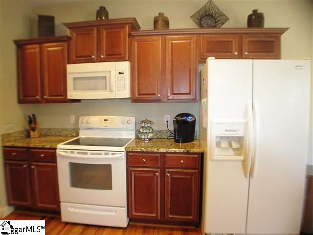 151 Fox Run Circle Greer, SC 29651 - Photo 5 of 22 Gallery Image 5
