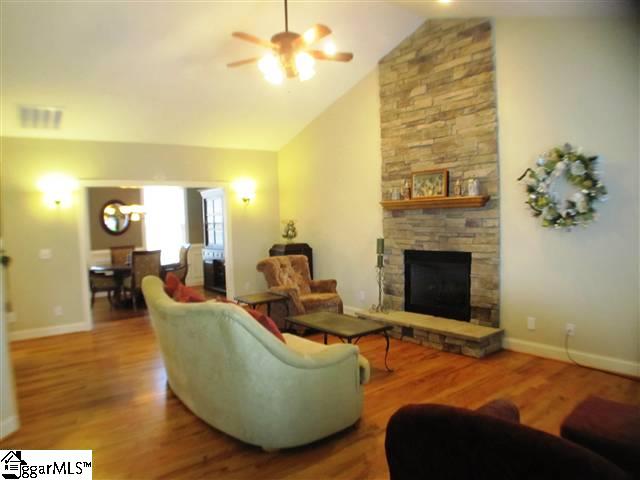 151 Fox Run Circle Greer, SC 29651 - Photo 8 of 22 Gallery Image 8