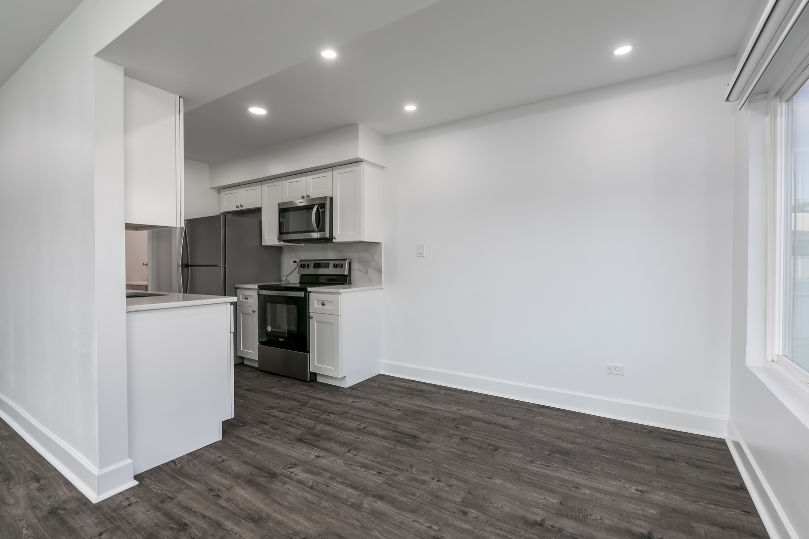 1180 East Nichols Road, Unit 7B Palatine, IL 60074 - Photo 12 of 39 Gallery Image 12