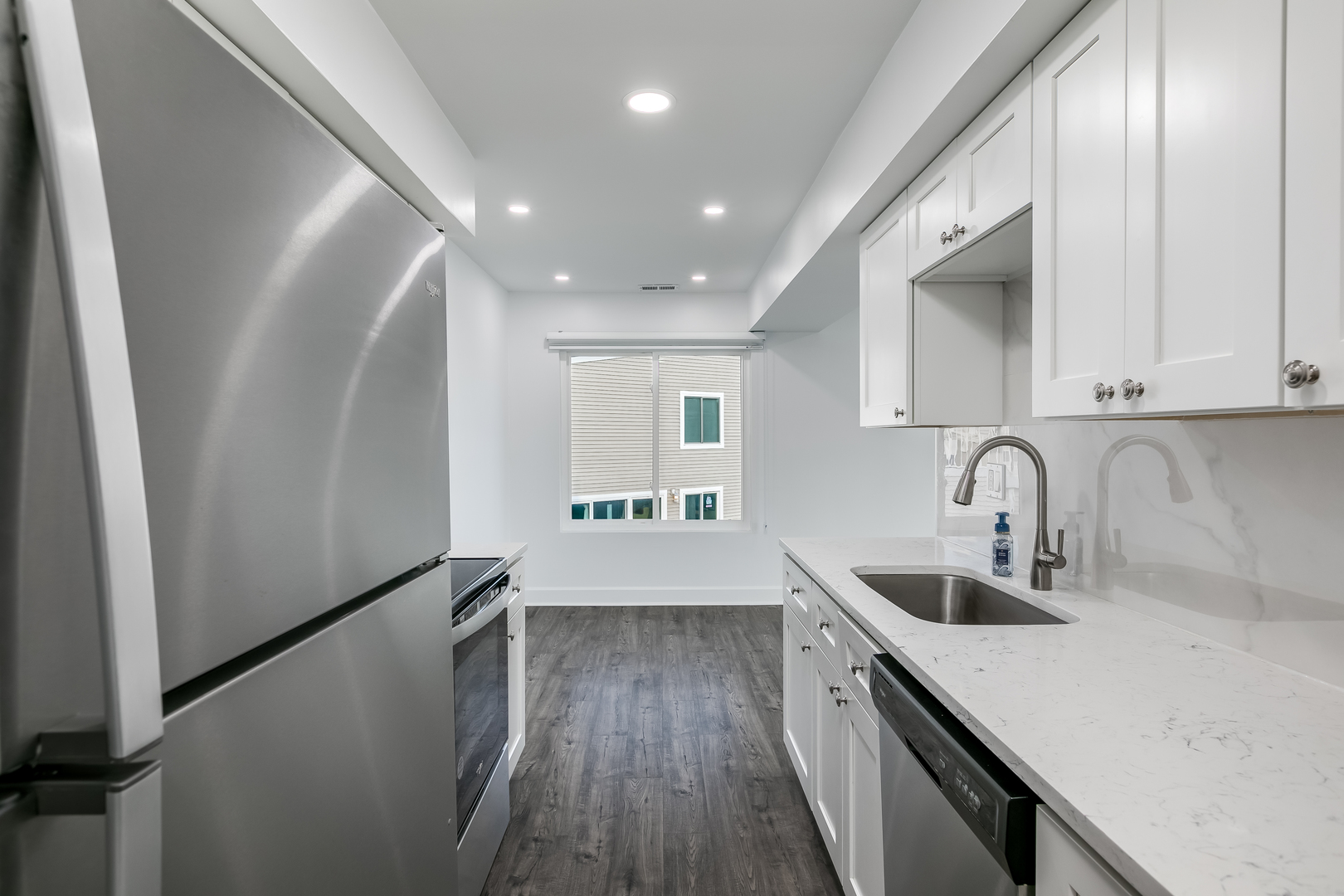 1180 East Nichols Road, Unit 7B Palatine, IL 60074 - Photo 16 of 39 Gallery Image 16