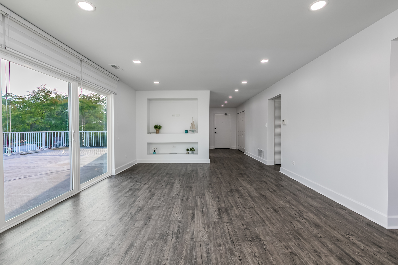 1180 East Nichols Road, Unit 7B Palatine, IL 60074 - Photo 4 of 39 Gallery Image 4