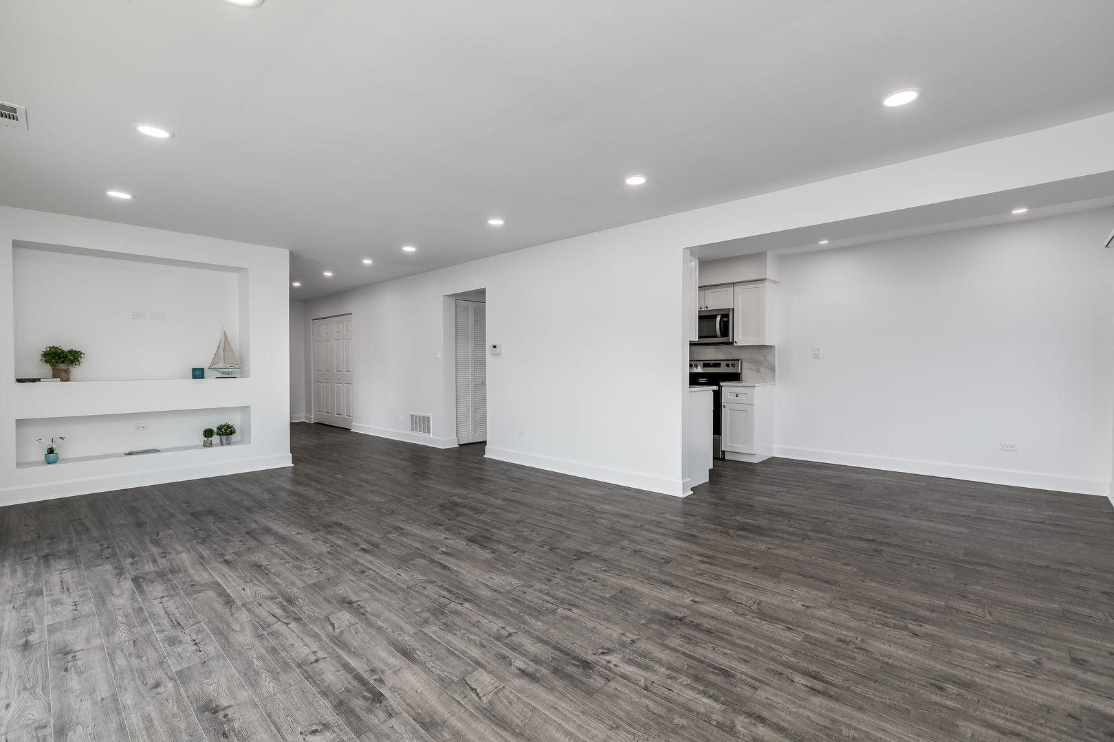 1180 East Nichols Road, Unit 7B Palatine, IL 60074 - Photo 5 of 39 Gallery Image 5
