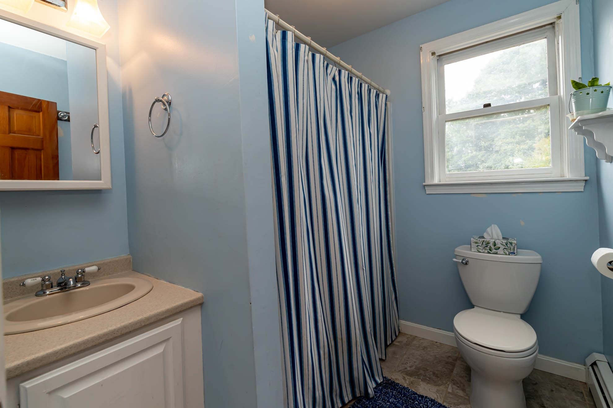 39 Tiger Tail Circle, Unit R Derry, NH 03038 - Photo 14 of 21