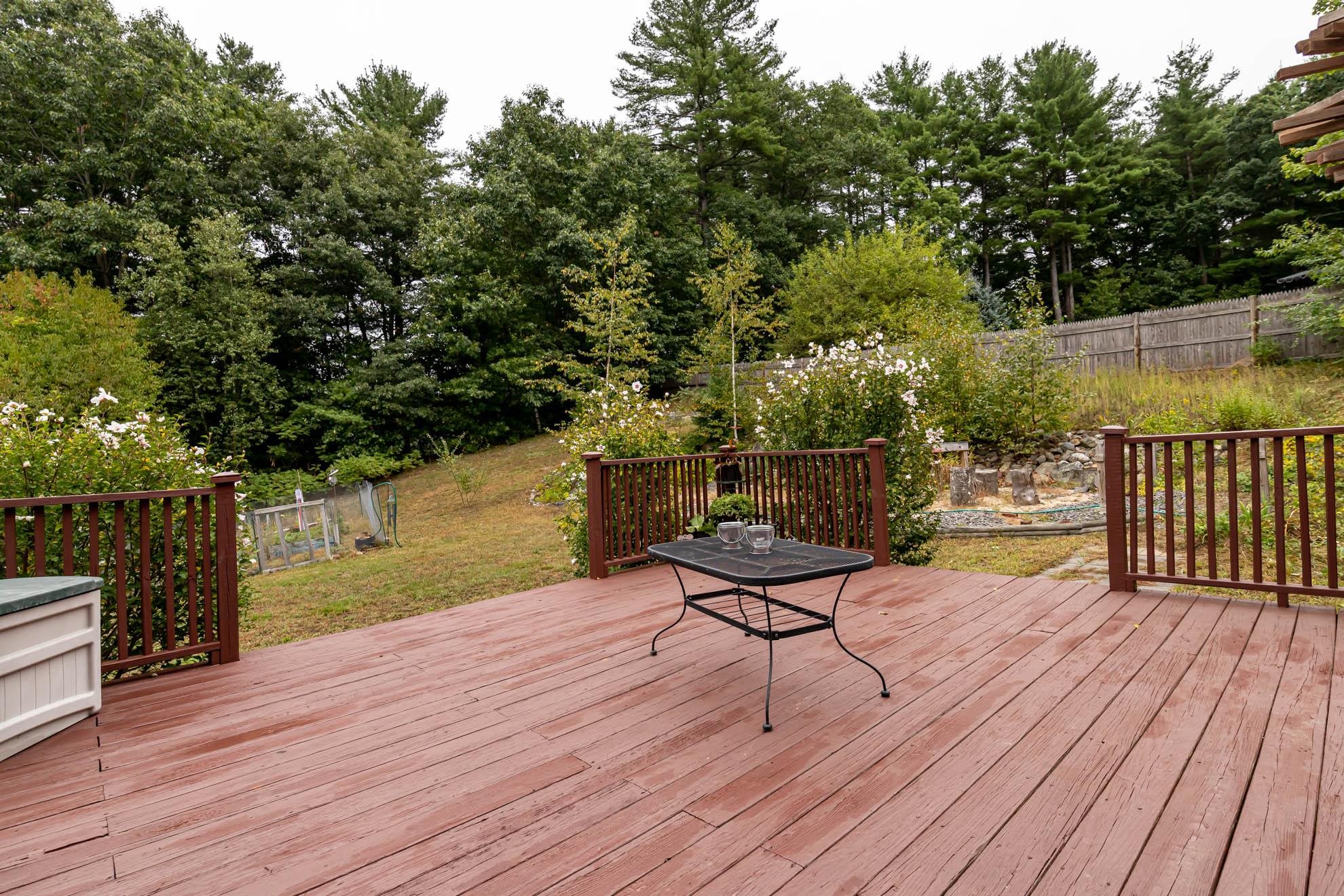 39 Tiger Tail Circle, Unit R Derry, NH 03038 - Photo 16 of 21