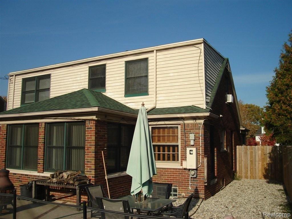 451 Maison Road Grosse Pointe, MI 48236 - Photo 27 of 27 Maison 451 037.JPG