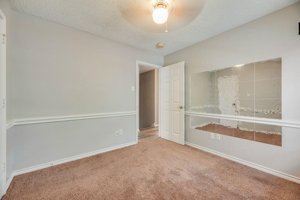 5610 Eagle Rock Road Arlington, TX 76017 - Photo 19 of 33
