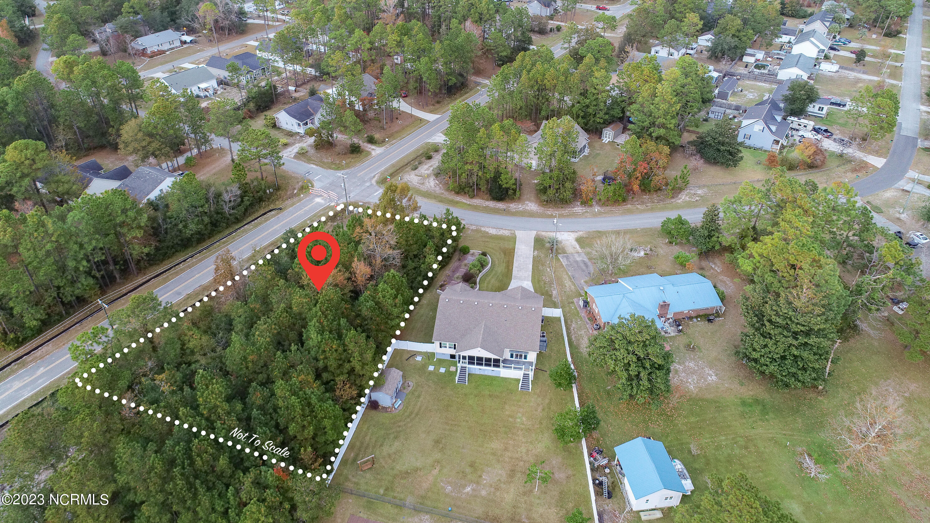 1002 North Shore Drive Boiling Spring Lakes, NC 28461 - Photo 2 of 7 1002 N Shore Dr-5