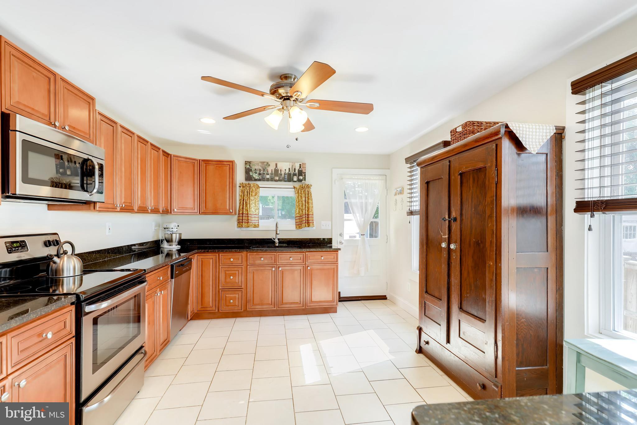 615 North Bend Road Baltimore, MD 21229 - Photo 13 of 31
