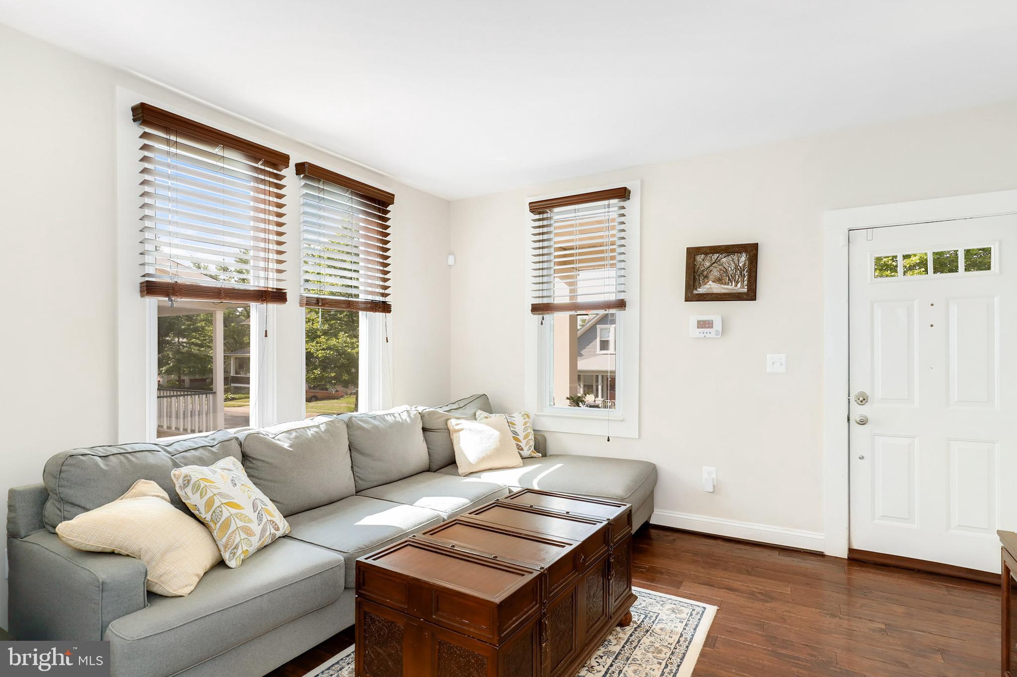 615 North Bend Road Baltimore, MD 21229 - Photo 8 of 31
