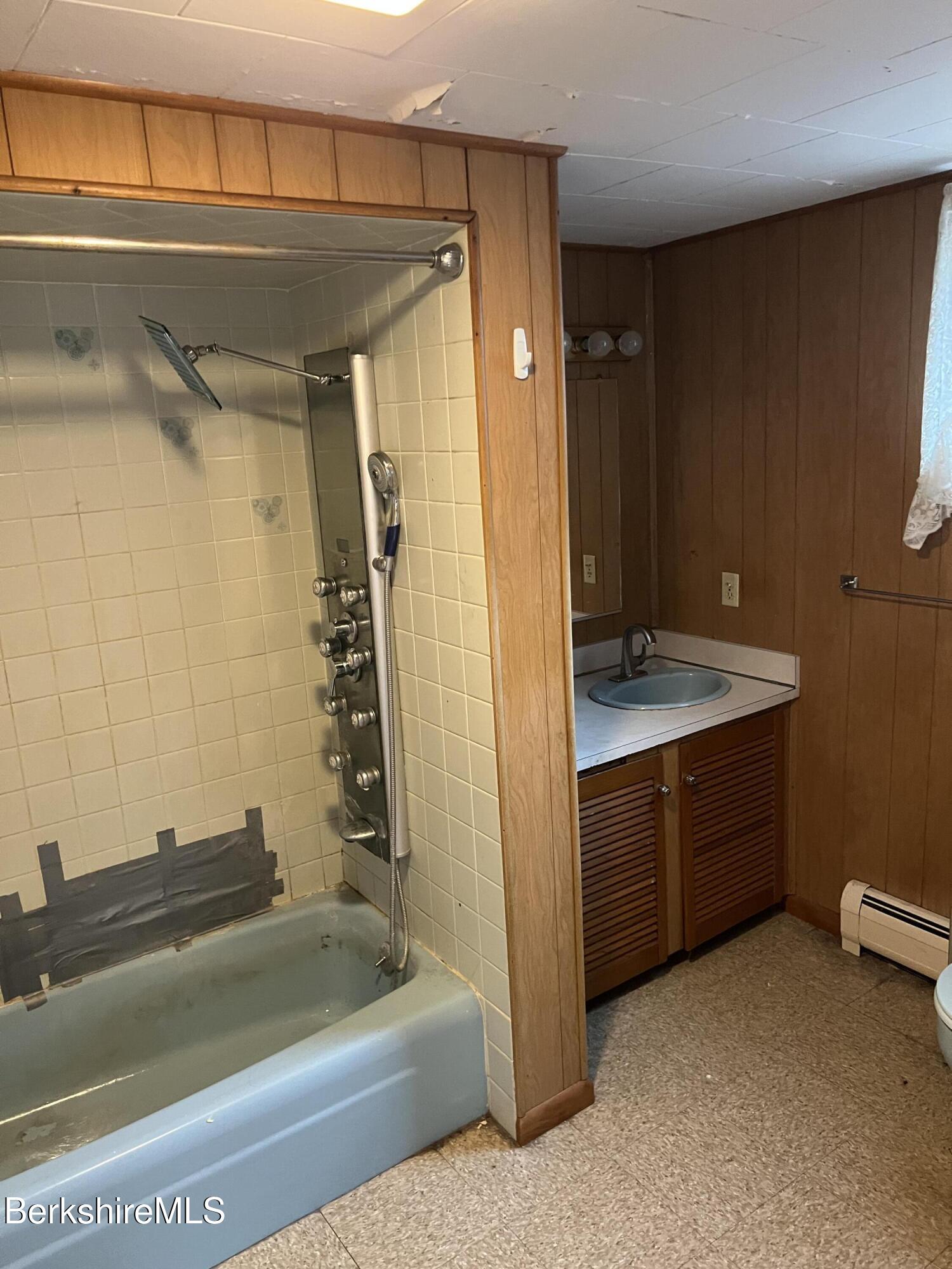 16 Albert Street Adams, MA 01220 - Photo 7 of 20 First Floor Apt. Bathroom w/laundry