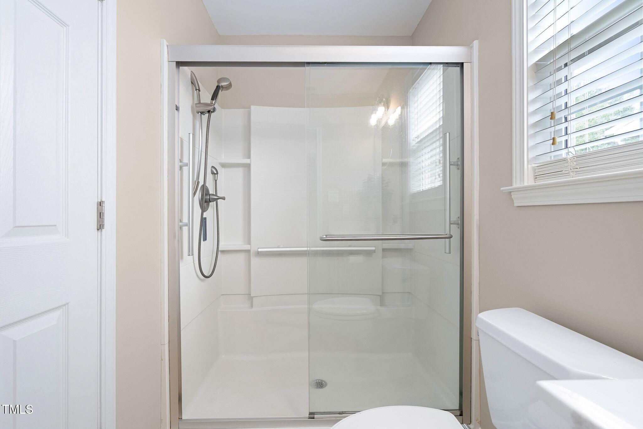 4015 Chinese Fir Trail Raleigh, NC 27610 - Photo 18 of 35 019_45webormls4015chinesefirtrail