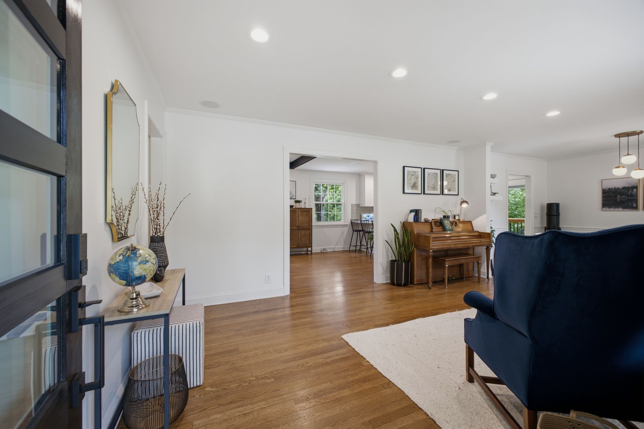5437 Hill Rd Circle Nashville, TN 37220 - Photo 4 of 43