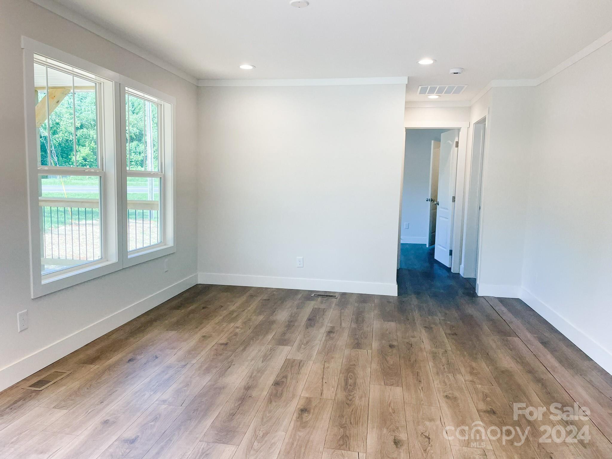1627 Amherst Road Morganton, NC 28655 - Photo 4 of 29 Gallery Image 4
