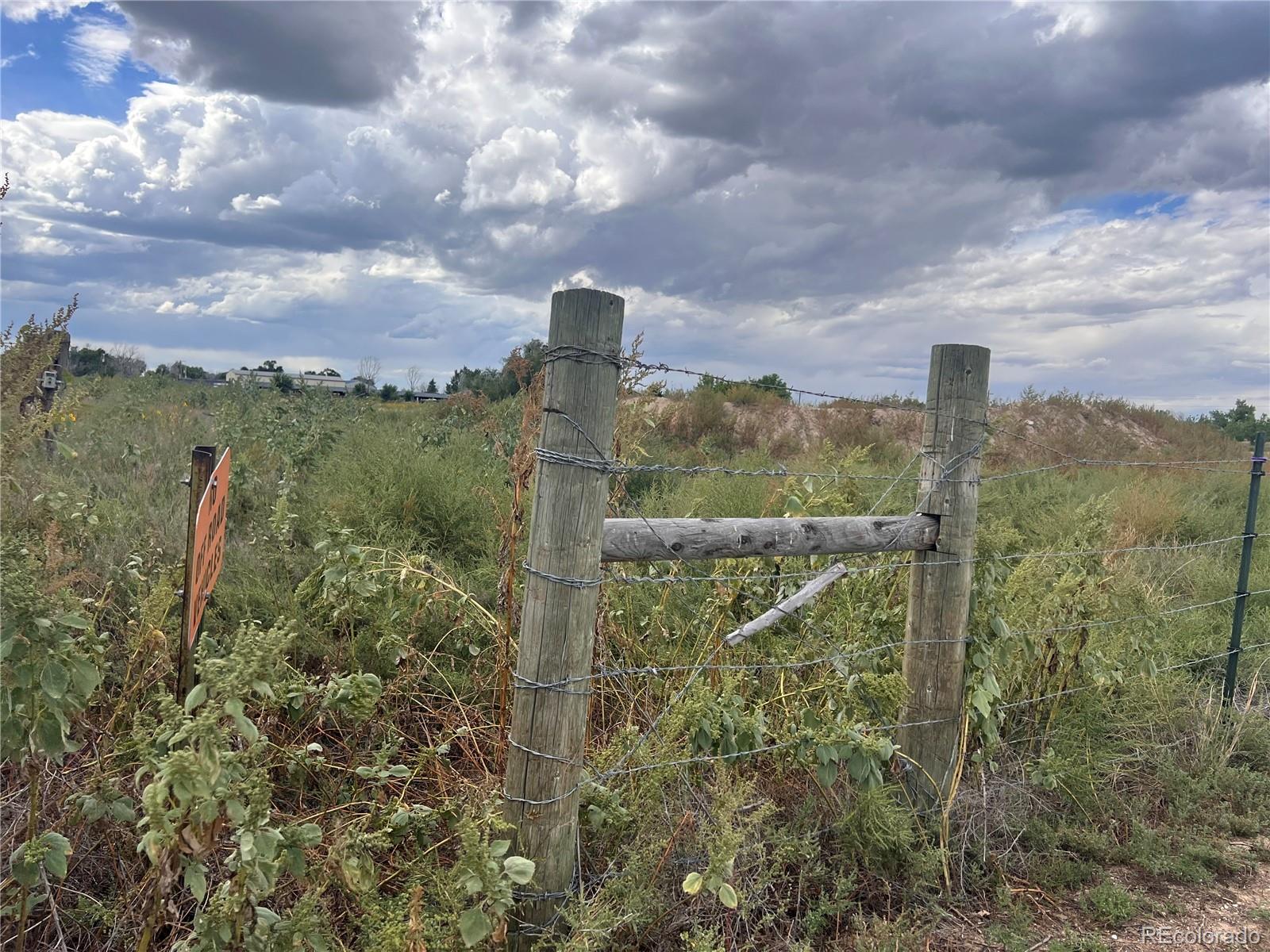1160 Immel Street Limon, CO 80828 - Photo 7 of 15 a view of a city from a yard