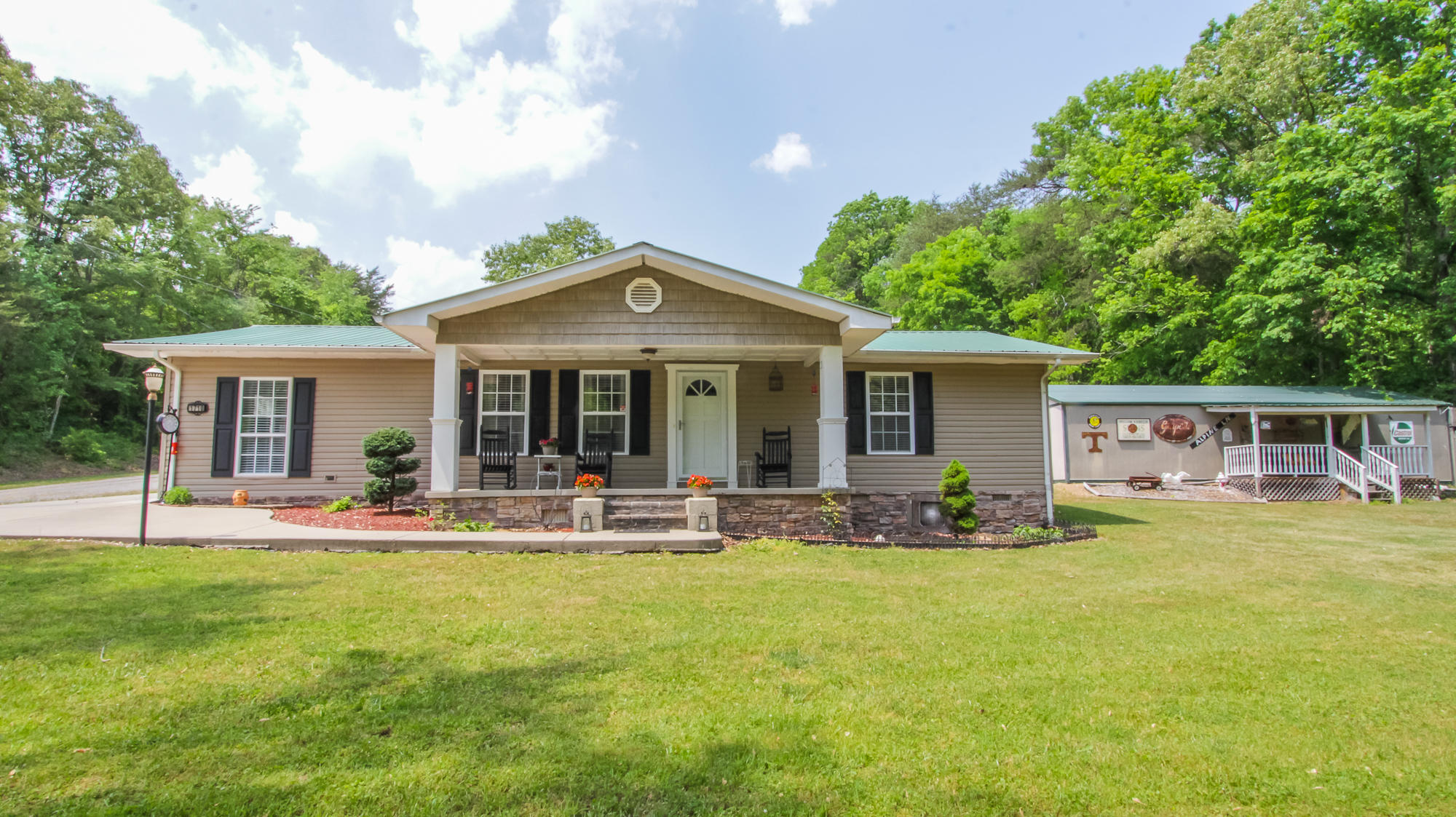 1710 East Wolf Valley Road Heiskell, TN 37754 - Photo 1 of 37 1710 E Wolf Valley Road (2 of 82)