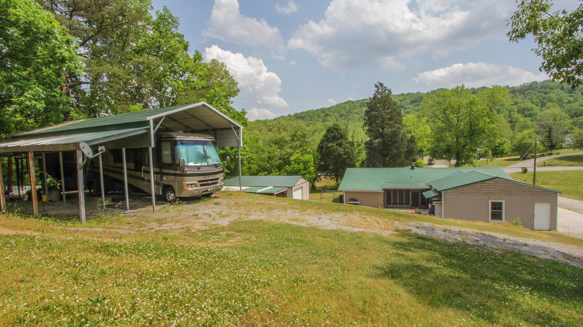 1710 East Wolf Valley Road Heiskell, TN 37754 - Photo 33 of 37 1710 E Wolf Valley Road (17 of 82)