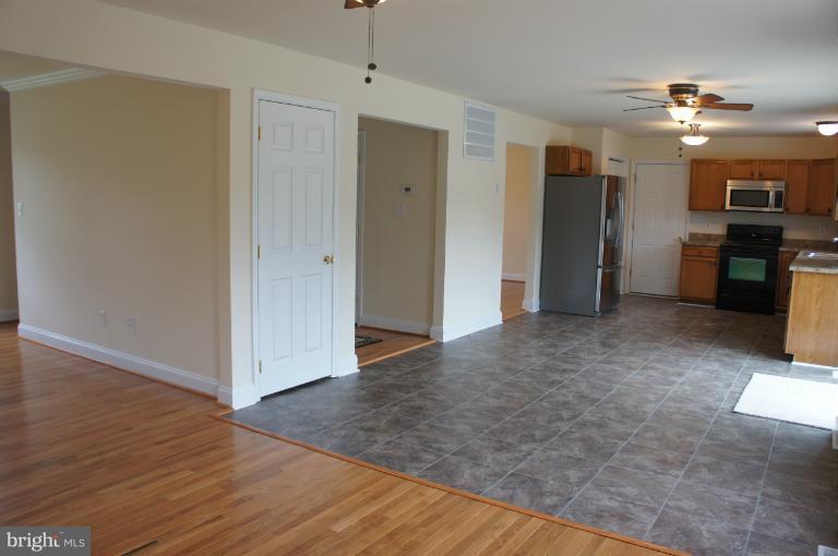 8860 Mackall Road St. Leonard, MD 20685 - Photo 19 of 26 Interior (General)