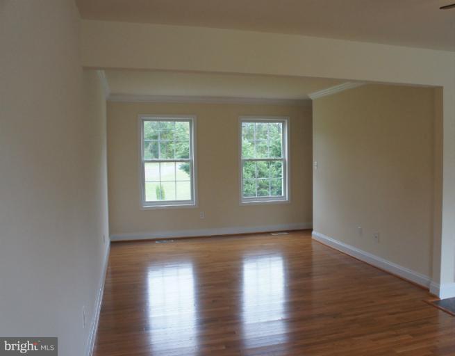 8860 Mackall Road St. Leonard, MD 20685 - Photo 20 of 26 Living Room