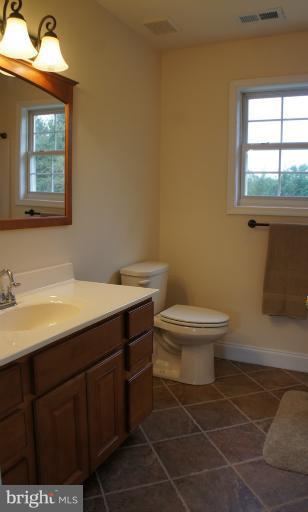 8860 Mackall Road St. Leonard, MD 20685 - Photo 22 of 26 Bath (Master)