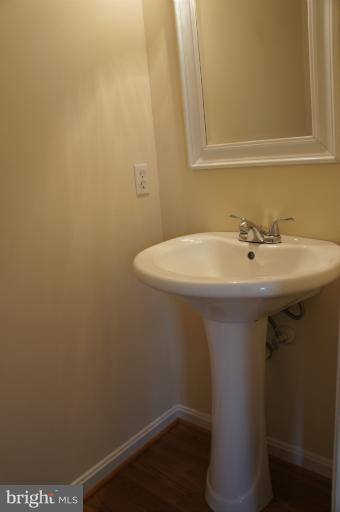 8860 Mackall Road St. Leonard, MD 20685 - Photo 4 of 26 Bath