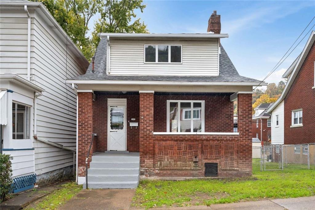 1205 Woodward Avenue, McKees Rocks, PA 15136 Compass