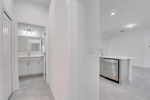 $2,950 | 215 Summertime Place, Daytona Beach, FL 32124