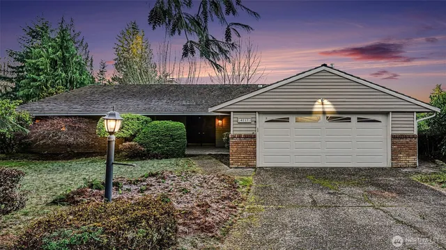 $1,580,000 | 4717 149th Avenue Southeast, Bellevue, WA 98006