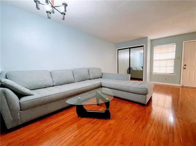 $105,000 | 2928 Manhattan Boulevard, Unit 164, Harvey, LA 70058