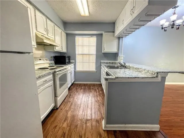 $105,000 | 2928 Manhattan Boulevard, Unit 164, Harvey, LA 70058