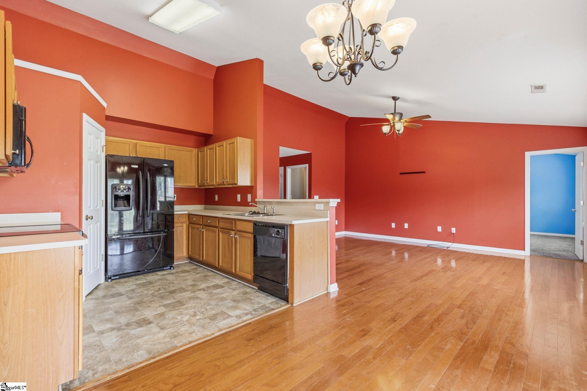 205 Greenport Way Greenville, SC 29607 - Photo 18 of 43