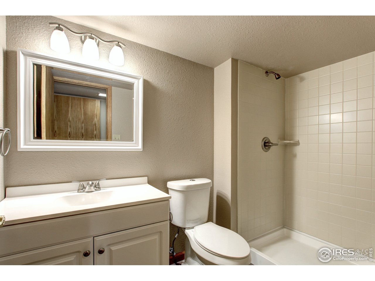 6841 Hidden Springs Road Fort Collins, CO 80526 - Photo 22 of 40 Gallery Image 22