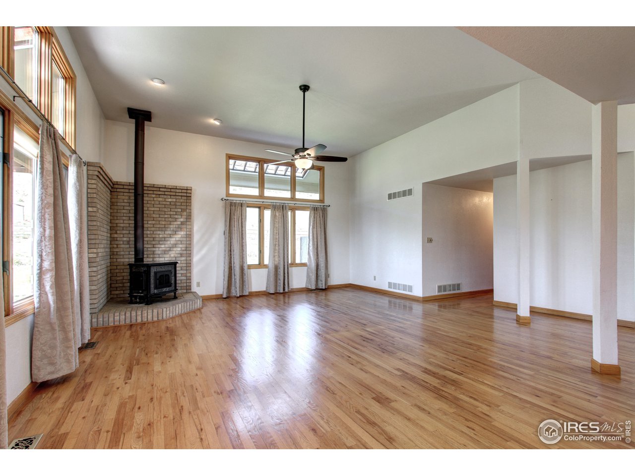 6841 Hidden Springs Road Fort Collins, CO 80526 - Photo 5 of 40 Gallery Image 5