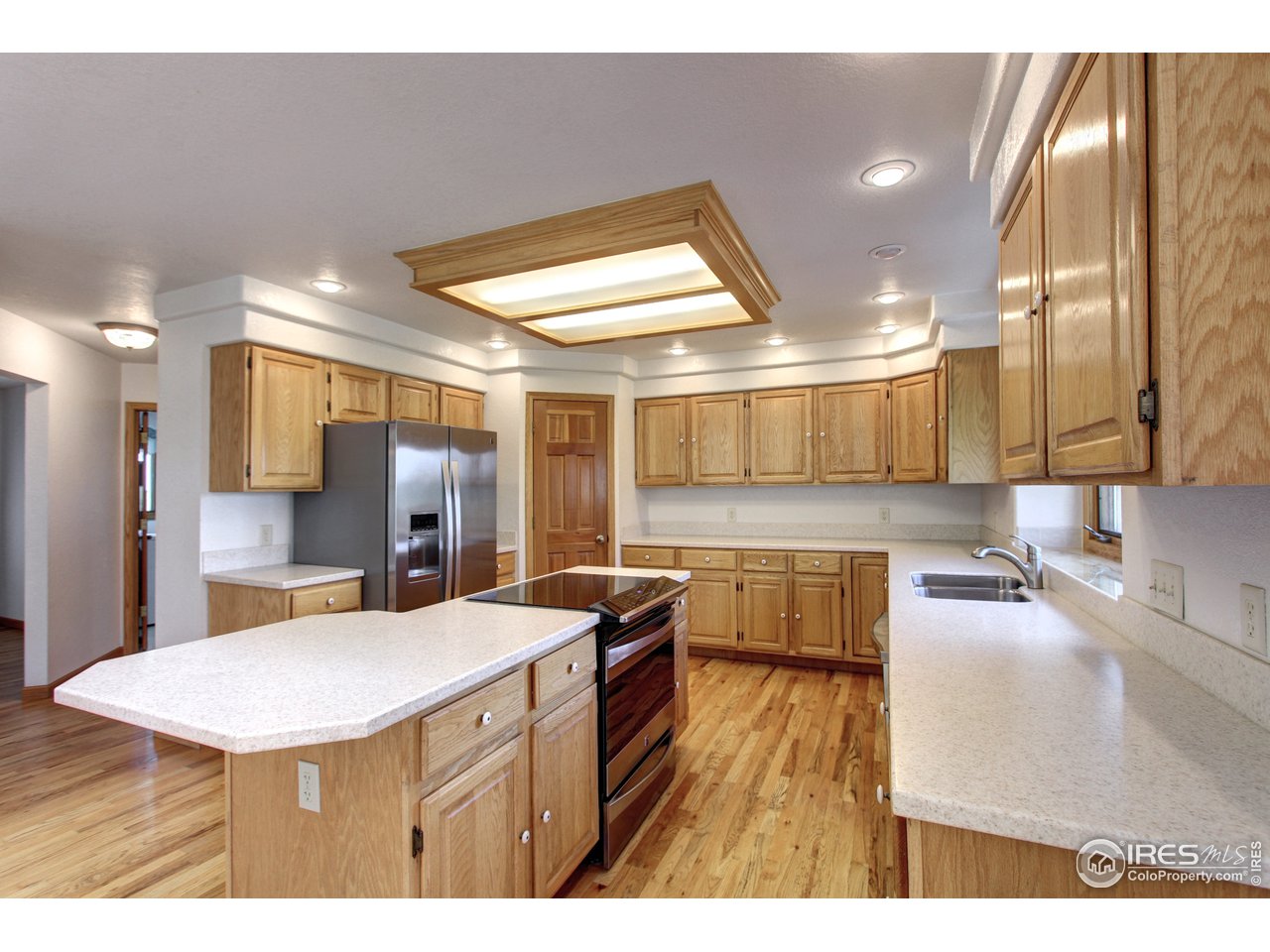 6841 Hidden Springs Road Fort Collins, CO 80526 - Photo 8 of 40 Gallery Image 8