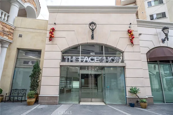 $4,249 | 500 North Atlantic Boulevard, Unit 165, Monterey Park, CA 91754