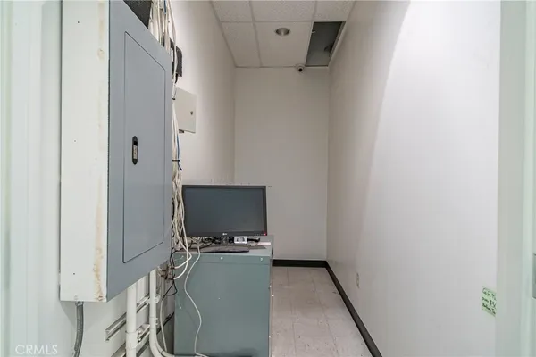 $4,249 | 500 North Atlantic Boulevard, Unit 165, Monterey Park, CA 91754