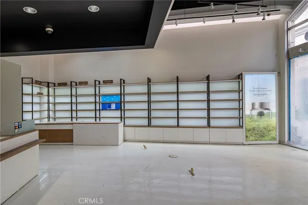 $4,249 | 500 North Atlantic Boulevard, Unit 165, Monterey Park, CA 91754