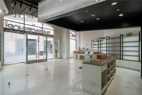 $4,249 | 500 North Atlantic Boulevard, Unit 165, Monterey Park, CA 91754