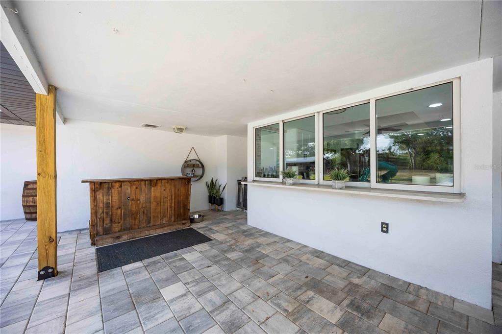 2255 61st Street Sarasota, FL 34243 - Photo 23 of 39