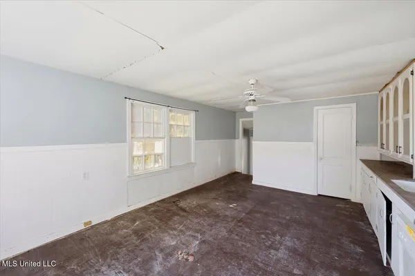 $129,900 | 213 Madison Street, Bolton, MS 39041