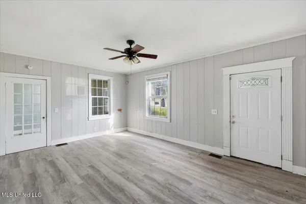 $129,900 | 213 Madison Street, Bolton, MS 39041