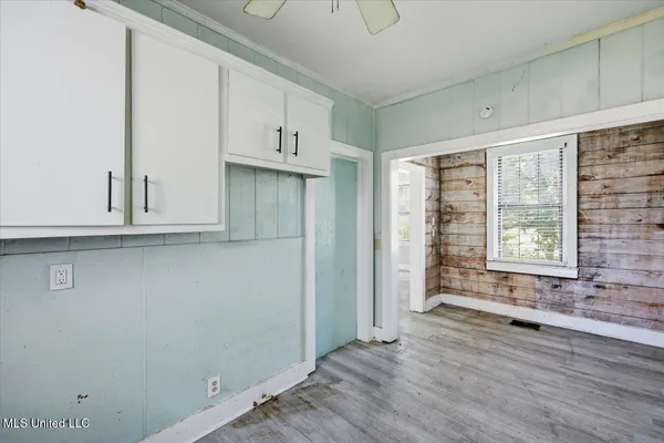 $129,900 | 213 Madison Street, Bolton, MS 39041