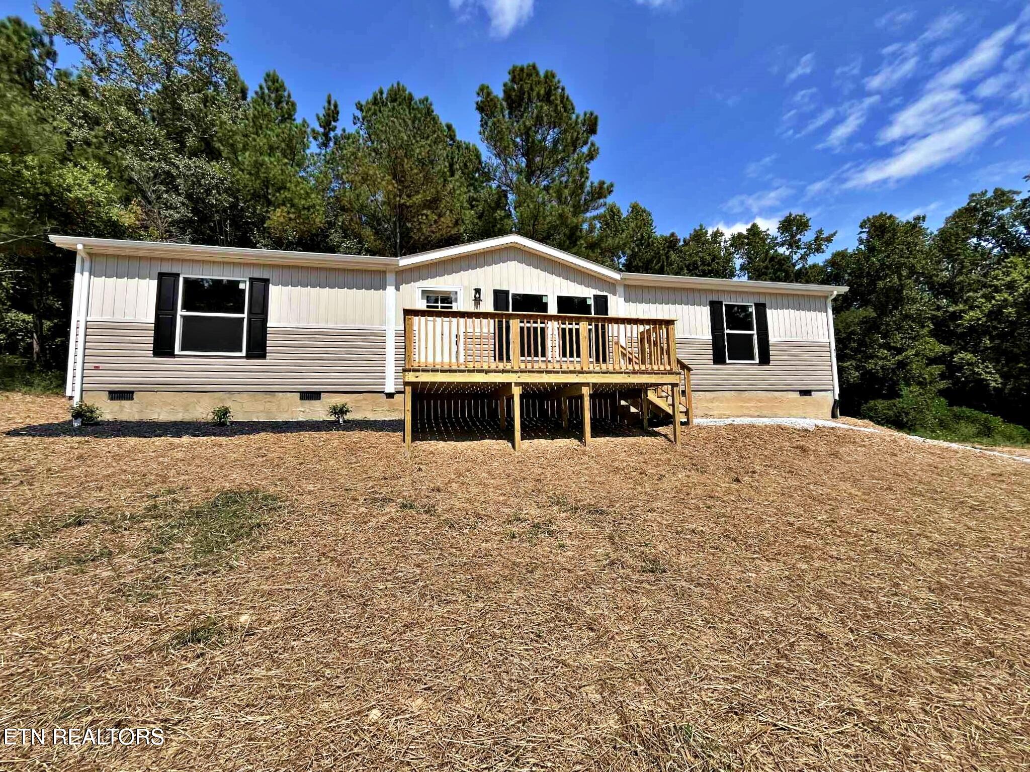 478 Oak Grove Road Decatur, TN 37322 - Photo 2 of 51 456e0541-a0da-4196-9812-a29a0b26b875