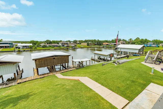 a view of a lake with houses