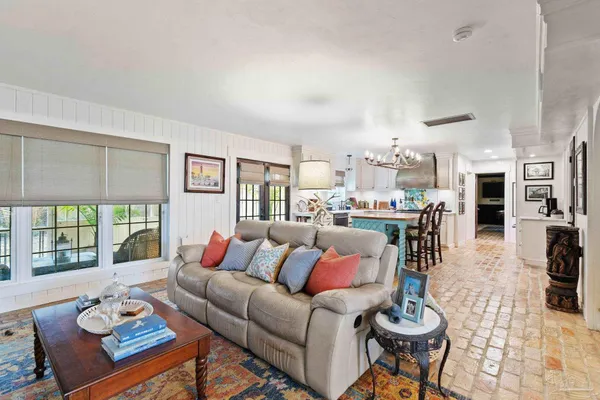 $639,000 | 219 West Rosetta Avenue, Foley, AL 36535